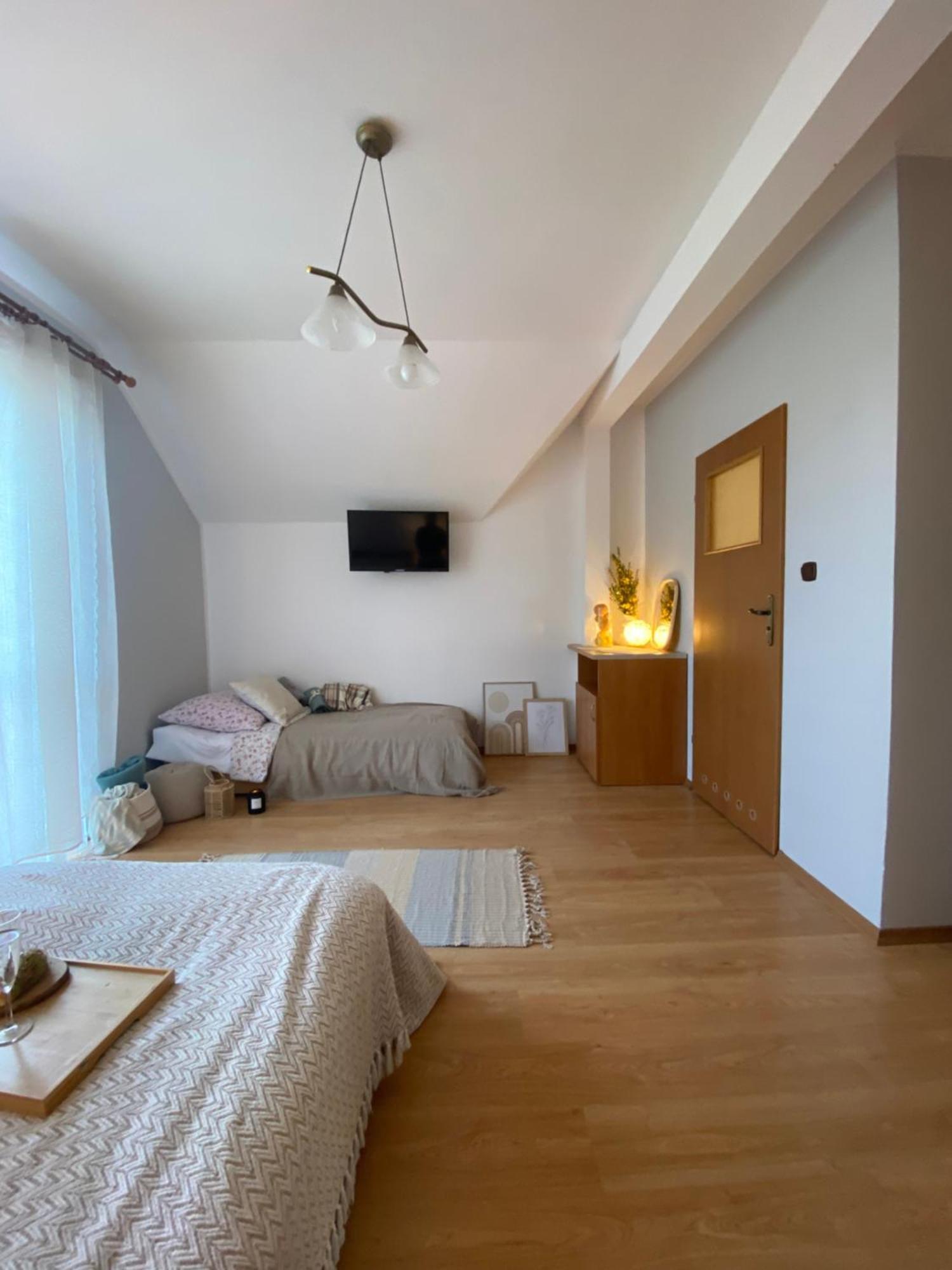 Kasprowa Dolina Hotel Jarosławiec Buitenkant foto